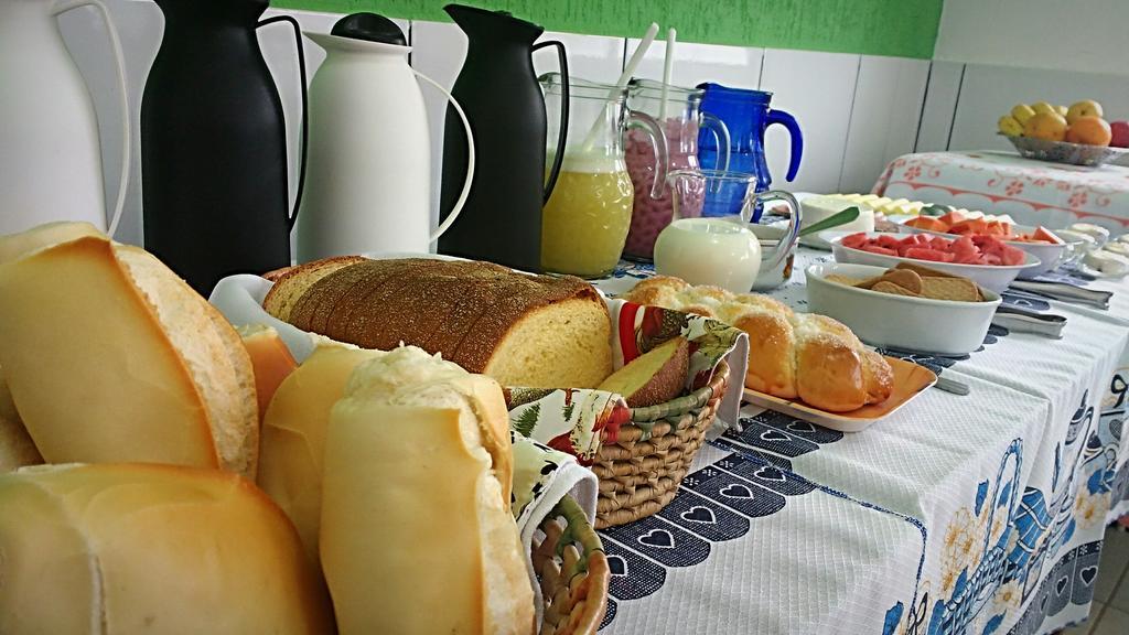 Pousada Sao Judas Tadeu Guaratinguetá Esterno foto
